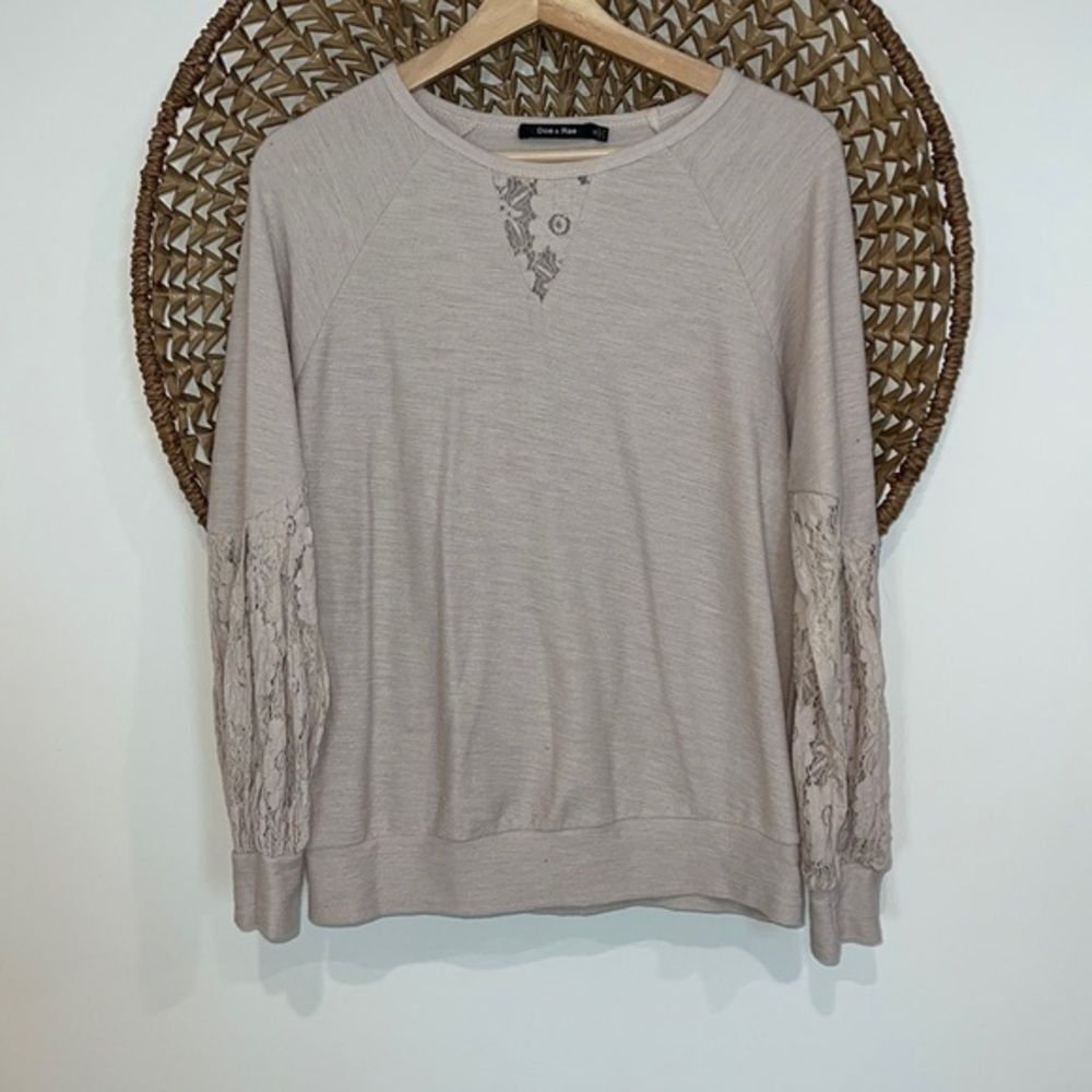 Doe & Rae tan lace long sleeve top size small